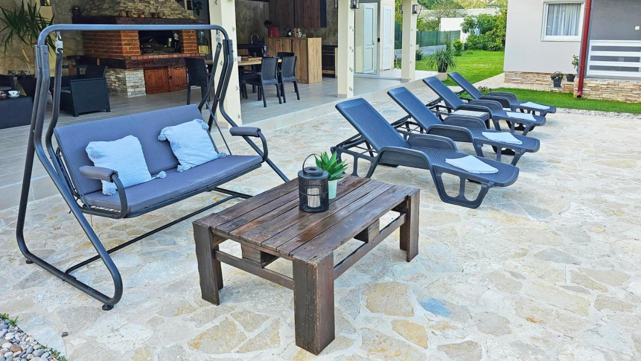 Holiday Home Natura With Private Pool Mostar Exterior photo